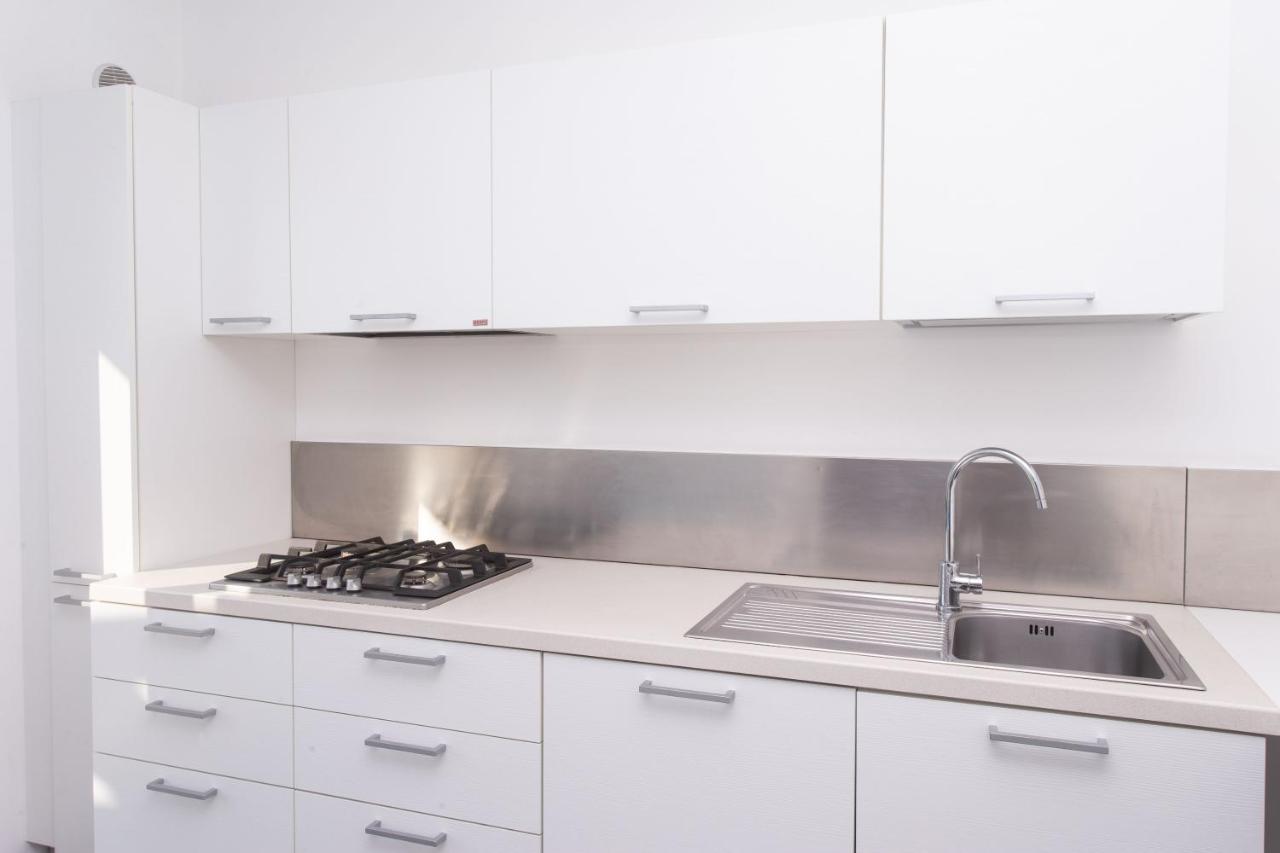 S018 - Sirolo, Nuovissimo Trilocale In Pietra Con Giardino Dx Διαμέρισμα Εξωτερικό φωτογραφία